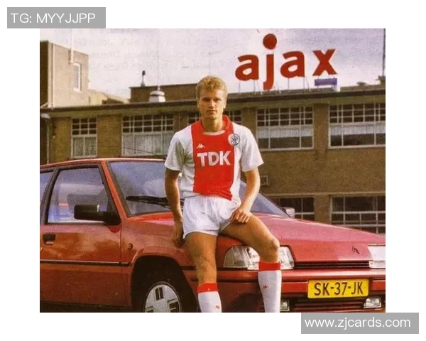 丹尼斯·博格坎普:足球场上的艺术大师与传奇之路 丹尼斯·博格坎普:足球场上的艺术大师与传奇之路